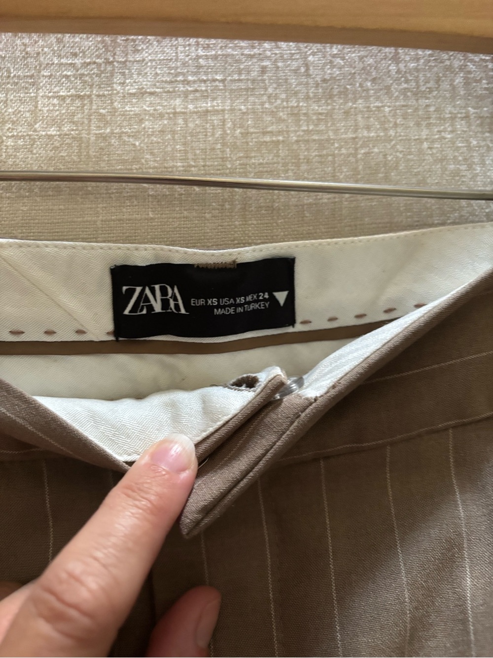 High-Waist Wide-Leg Pinstripe Trousers — Brown - Picture 6 of 8